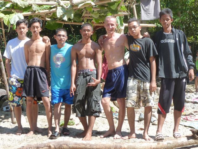Zen mit seinen Freunden in Cangkah (Malaysia)
